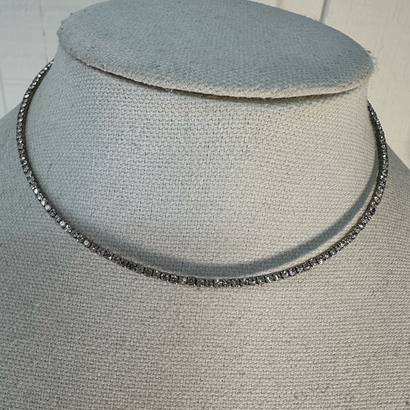 Two easy wear choker necklaces - Picture 3 of 6